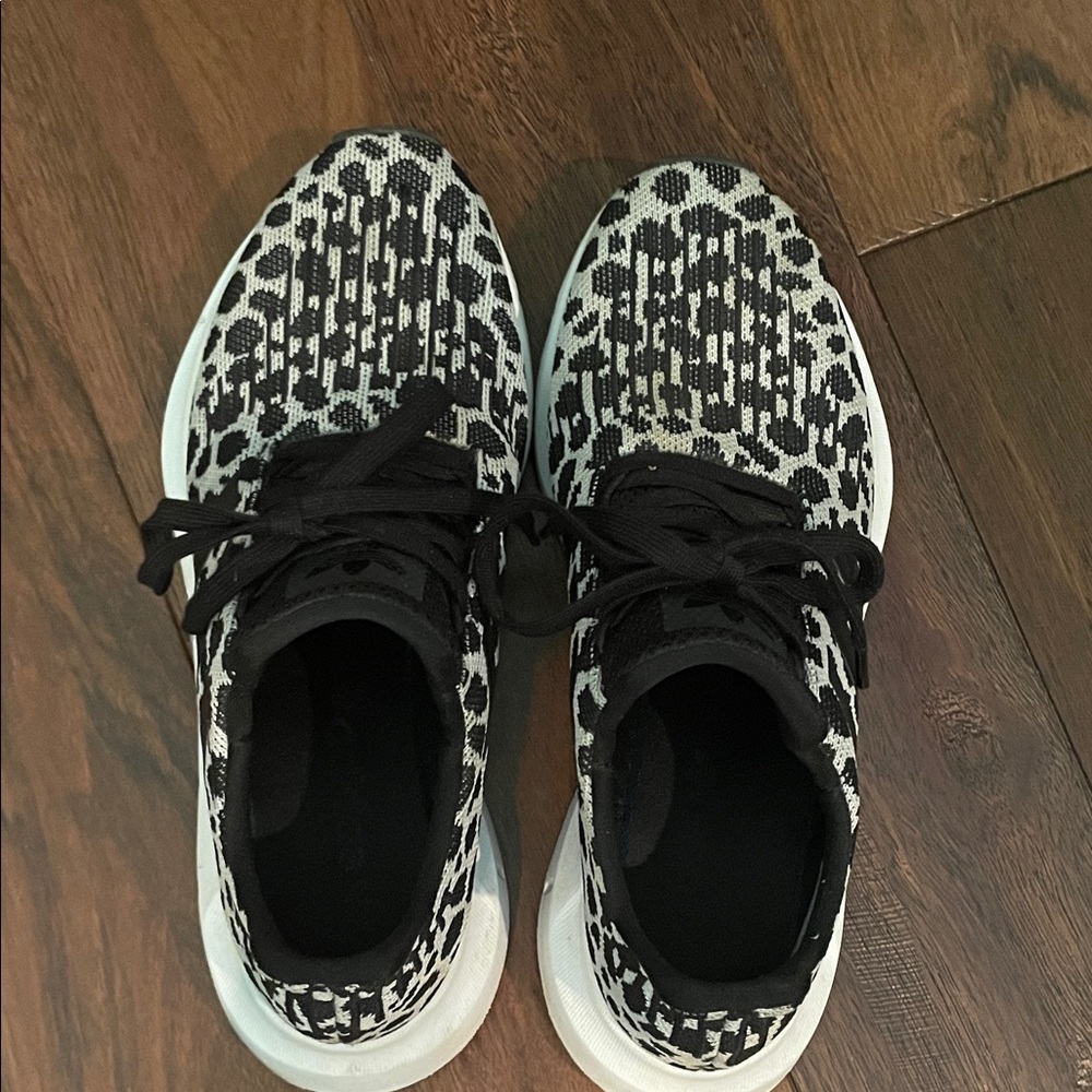 Adidas Animal Print Sneakers - Picture 6 of 8